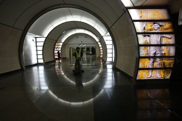 Une journée dans le métro de Moscou - Sputnik Afrique