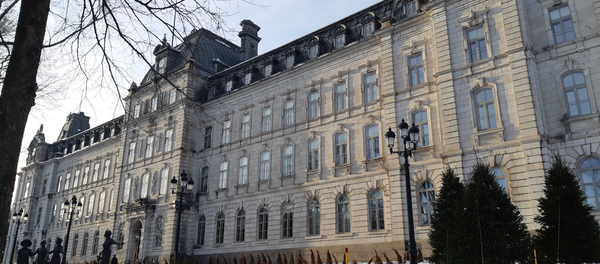 L'aile sud de l'Assemblée nationale du Québec, dans la ville de Québec (2019) - Sputnik Afrique