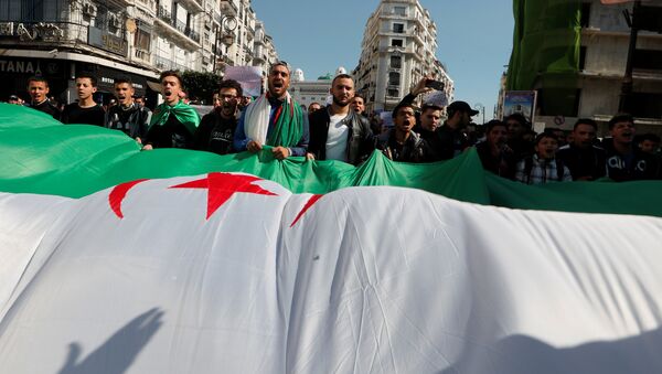 Protestas en Argelia - Sputnik Afrique