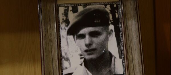 Tibor Cerna, avril 1999 - Sputnik Afrique