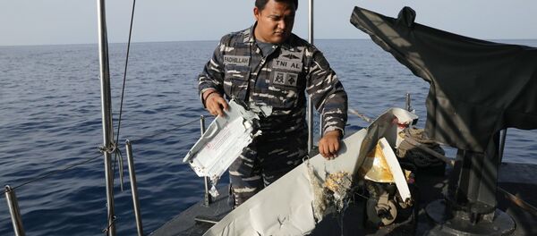 Sur les lieux du crash d'un Boeing 737 MAX de Lion Air en Indonésie - Sputnik Afrique