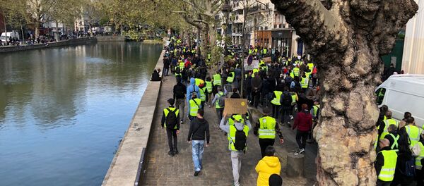 Acte 21 des Gilets jaunes à Paris, le 6 avril 2019 - Sputnik Afrique