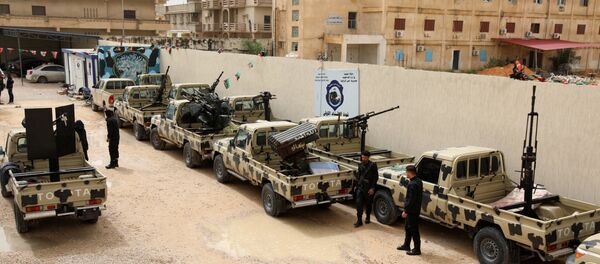 Des véhicules confisqués aux troupes fidèles au maréchal Haftar - Sputnik Afrique