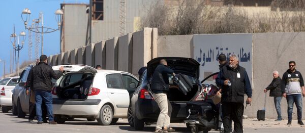 l'aéroport de Mitiga après les frappes aériennes commises par l'Armée nationale libyenne (ANL) - Sputnik Afrique