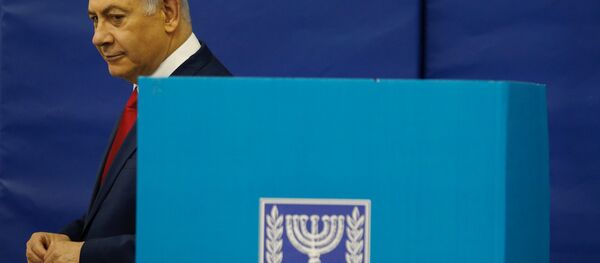 Benyamin Netanyahou vote aux élections au Parlement - Sputnik Afrique