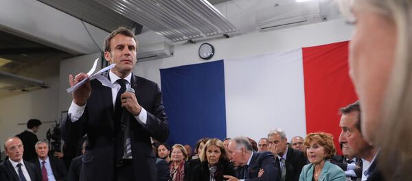 Emmanuel Macron en Corse - Sputnik Afrique