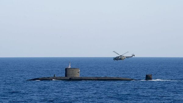 HMS Talent (S92) with Lynx in the Mediterranean Sea - Sputnik Afrique