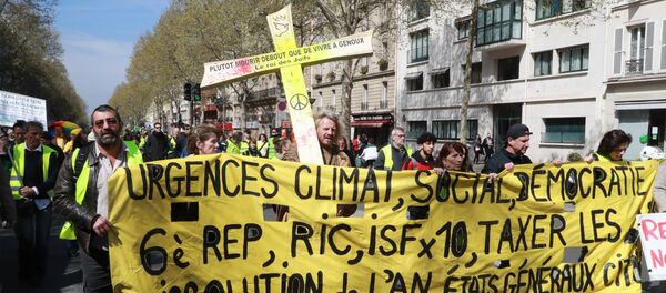 Gilets jaunes - Sputnik Afrique