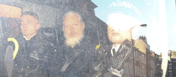 Julian Assange arrêté à Londres - Sputnik Afrique
