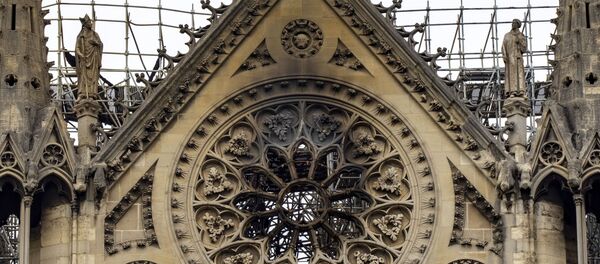 La cathédrale Notre-Dame de Paris après l'incendie du 15 avril 2019 - Sputnik Afrique