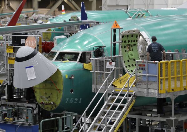Boeing 737 Max: vers la fin des déboires de l’avionneur américain? Boeing 737 Max: vers la fin des déboires de l’avionneur américain? - Sputnik Afrique