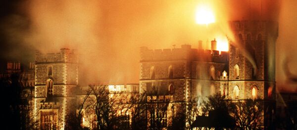 Le 20 novembre 1992, un incendie s’est déclaré à Windsor, la résidence d’été des monarques britanniques, dans le Berkshire - Sputnik Afrique