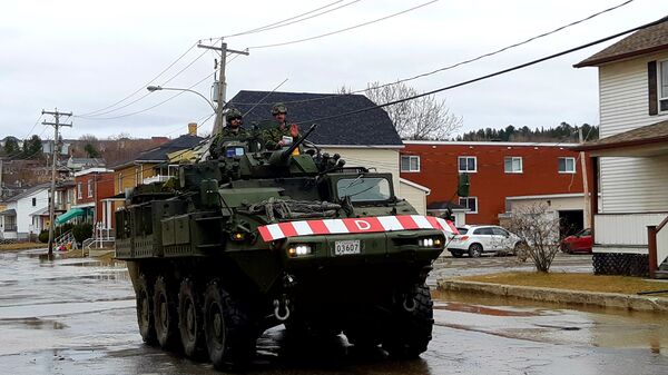 Un char d'assaut de l'armée canadienne dans les rues de Sainte-Marie, au Québec. - Sputnik Afrique