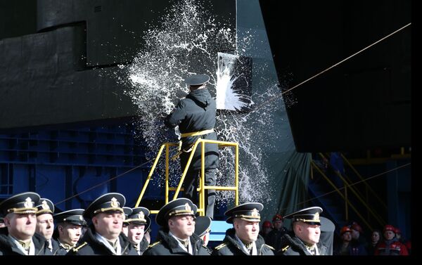 La cérémonie de mise à l’eau du sous-marin russe, le K-329 Belgorod - Sputnik Afrique