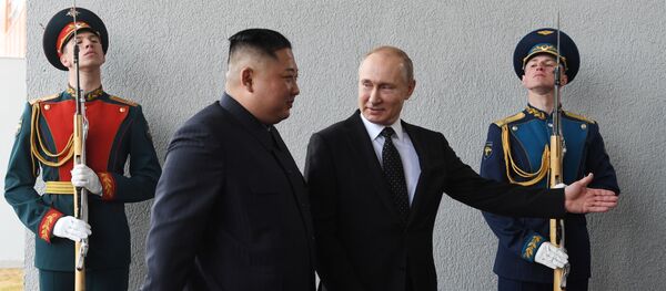 Kim Jong-un et Vladimir Poutine - Sputnik Afrique