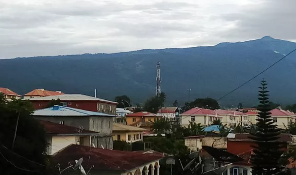Une vue de Malabo, sur l'île de Bioko, ville portuaire et capitale de la Guinée équatoriale Une vue de Malabo, sur l'île de Bioko, ville portuaire et capitale de la Guinée équatoriale - Sputnik Afrique