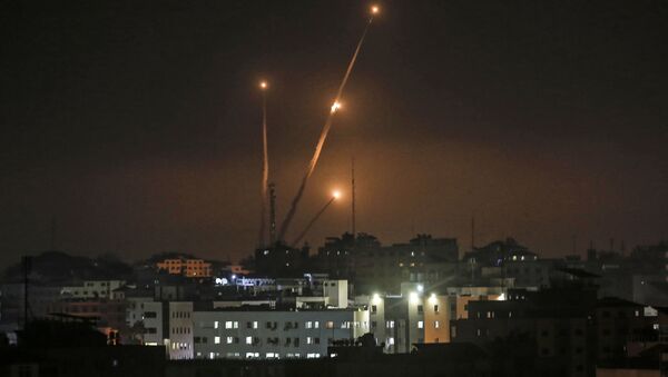 Des roquettes tirées vers Israël depuis la bande de Gaza - Sputnik Afrique