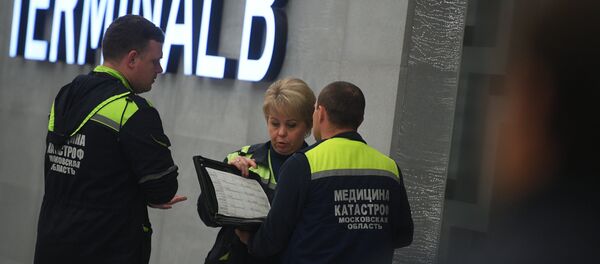 Médecins dans l'aéroport Cheremetievo - Sputnik Afrique