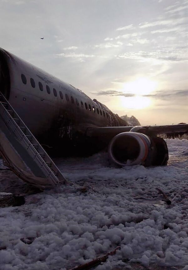 Incendie à bord d’un avion à l’aéroport de Chérémétiévo - Sputnik Afrique