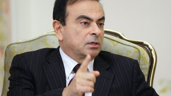 Renault-Nissan President Carlos Ghosn, pictured, in Novo-Ogaryovo meeting with Russian Prime Minister Vladimir Putin - Sputnik Afrique