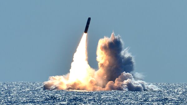 Tir d’un missile balistique américain Trident, photo d'archives - Sputnik Afrique