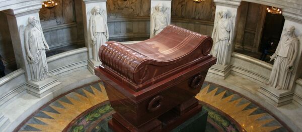 le tombeau de Napoléon Ier le tombeau de Napoléon Ier - Sputnik Afrique
