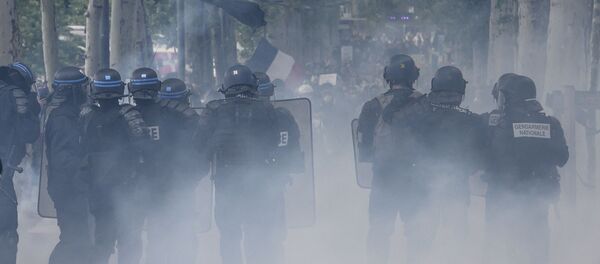 Les forces de l'ordre à Lyon lors de l'acte 26 des Gilets jaunes - Sputnik Afrique