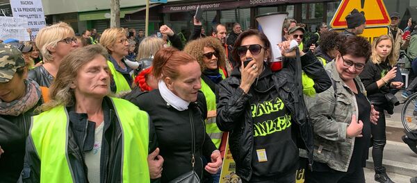 Les Gilets jaunes se réunissent pour l’acte 27 à Paris - Sputnik Afrique