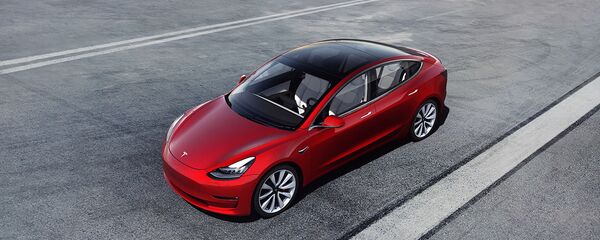 Автомобиль Tesla 3 - Sputnik Afrique