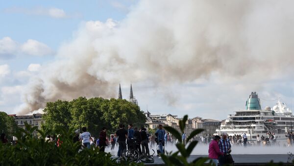 Un incendie dans le centre de Bordeaux (25 mai 2019) - Sputnik Afrique