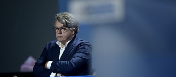 French far-right Rassemblement National (RN) party's MP Gilbert Collard is pictured during a party meeting ahead of the European elections in Metz, eastern France, on May 1, 2019. - Sputnik Afrique
