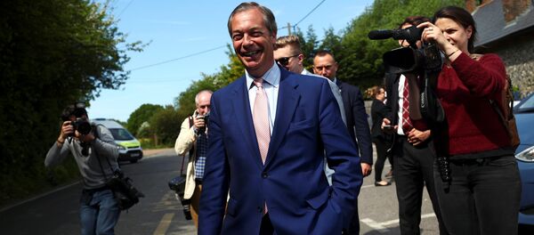 Nigel Farage, fondateur du Parti du Brexit Nigel Farage, fondateur du Parti du Brexit - Sputnik Afrique