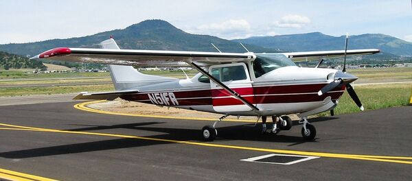 Un Cessna 182 - Sputnik Afrique