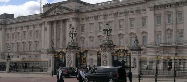 L’ambiance devant le Palais de Buckingham juste avant l’arrivée de Donald Trump - Sputnik Afrique