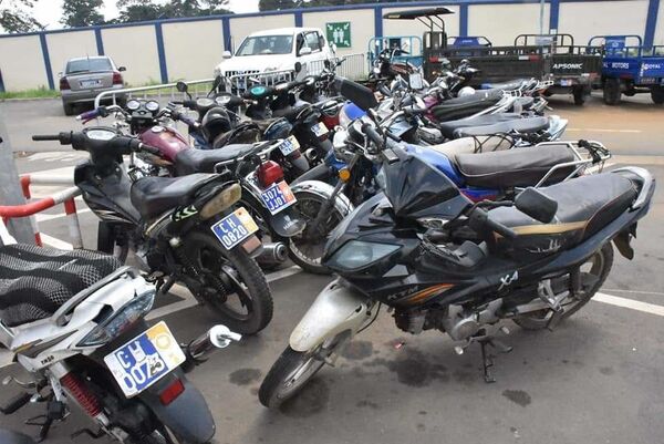 Côte d’Ivoire: les motos-taxis, pas assez bien pour Abidjan ou trop dangereux? - Sputnik Afrique