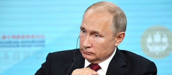 Vladimir Poutine lors su SPIEF 2019 Vladimir Poutine lors su SPIEF 2019 - Sputnik Afrique