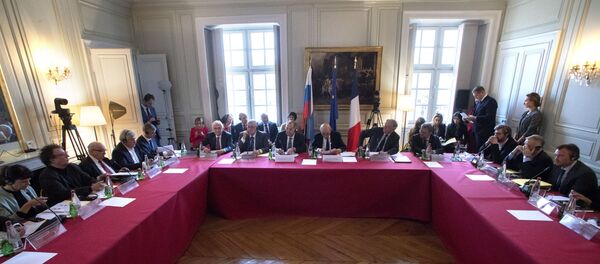 Une réunion du dialogue de Trianon en France - Sputnik Afrique