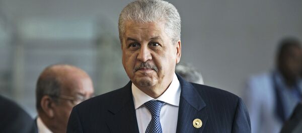 l'ancien Premier ministre algérien Abdelmalek Sellal - Sputnik Afrique
