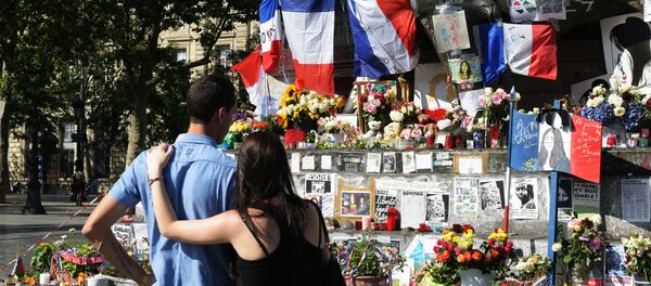 Commémoration des victimes de l'attentat de Nice à Paris  - Sputnik Afrique