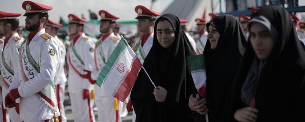 Des militaires du Corps corps des Gardiens de la révolution islamique à Téhéran, archives  - Sputnik Afrique