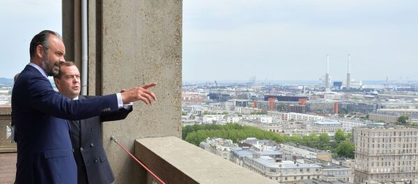 Рабочий визит премьер-министра РФ Д. Медведева во Францию - Sputnik Afrique