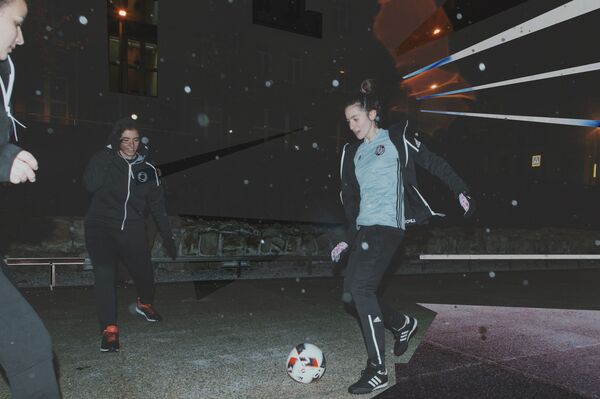 GirlPower FC: «On veut faire comprendre que le football est plus qu’un sport» - Sputnik Afrique