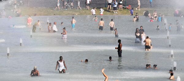 Canicule à Paris - Sputnik Afrique