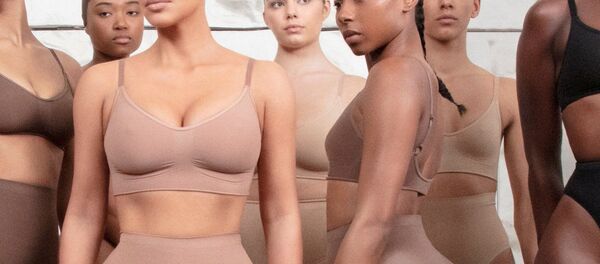 la nouvelle ligne de sous-vêtements de Kim Kardashian - Sputnik Afrique