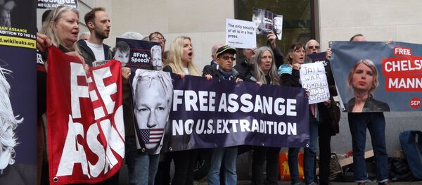Protestation contre l'extradition de Julian Assange vers les USA, le 14 juin 2019 à Londres - Sputnik Afrique