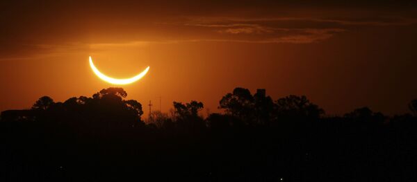 Un sourire du soleil: l’éclipse totale du 2 juillet 2019 - Sputnik Afrique