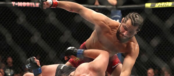 Le combattant de l’UFC Jorge Masvidal  un nouveau record l’UFC 239 Ben Askren knockout самый быстрый нокаут Хорхе Масвидаль Бен Аскрен - Sputnik Afrique