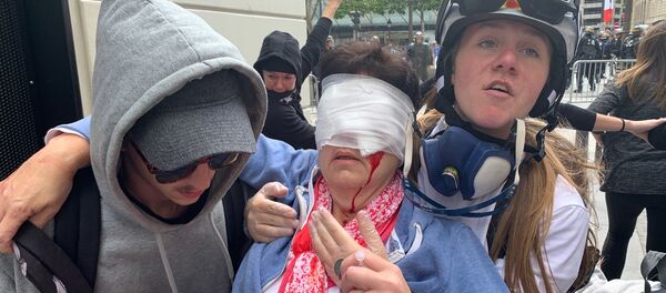 Tensions aux abords des Champs-Élysées (14 juillet), des blessés - Sputnik Afrique