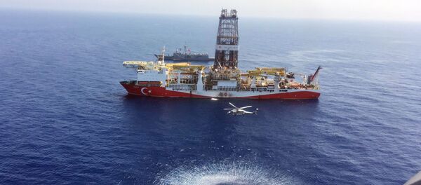 Navire de forage turc Fatih (image d'illustration) - Sputnik Afrique