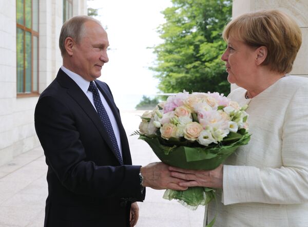 L’impératrice de l’UE Angela Merkel fête ses 65 ans
 - Sputnik Afrique